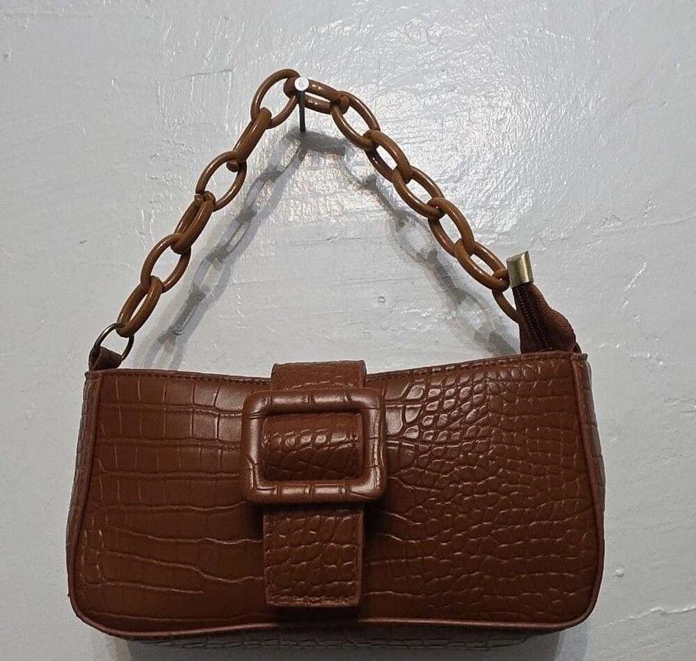 Crocodile Embossed Buckle Decor Shoulder Bag Brown
